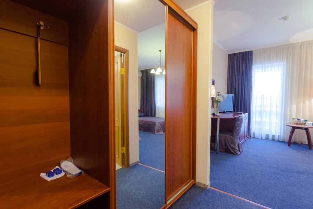Rahat Hotel Aktau  Habitación foto